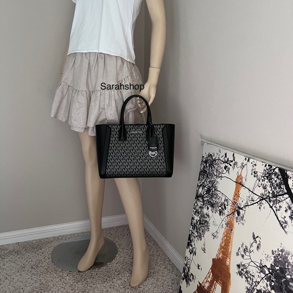 Michael Kors 3 pcs. set🌼 - Picture 8 of 16